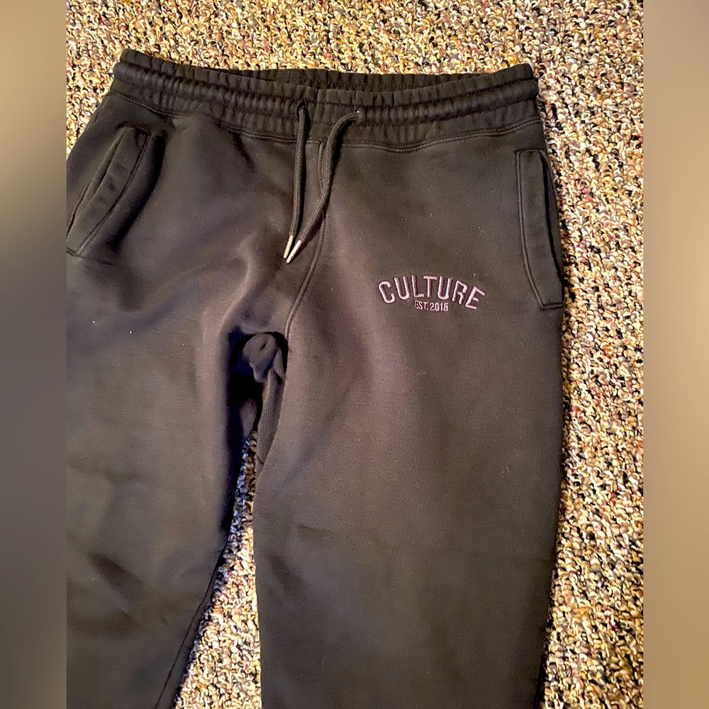 Culture sweatpants